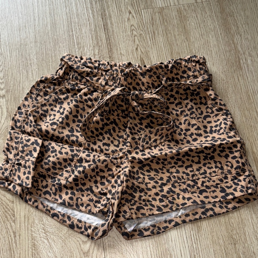 Aerie cheetah shorts